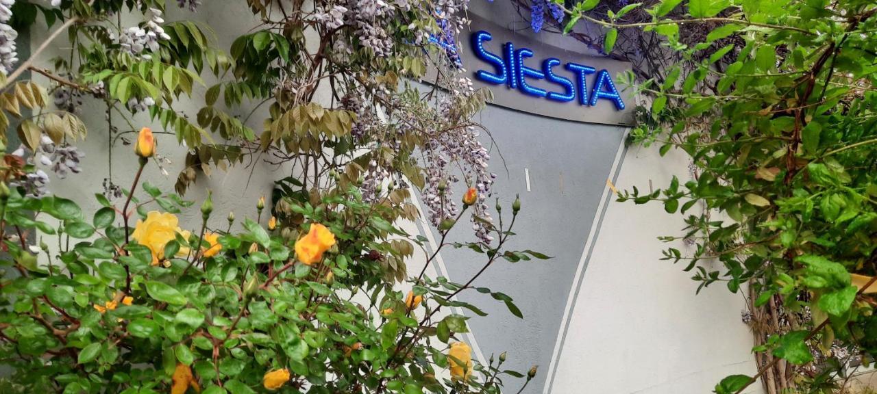 The Originals City, Hotel La Siesta, Annonay Est Davezieux Exterior photo